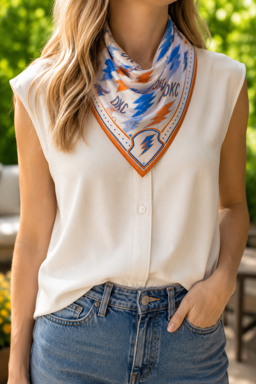 THUNDER BOLT SCARF